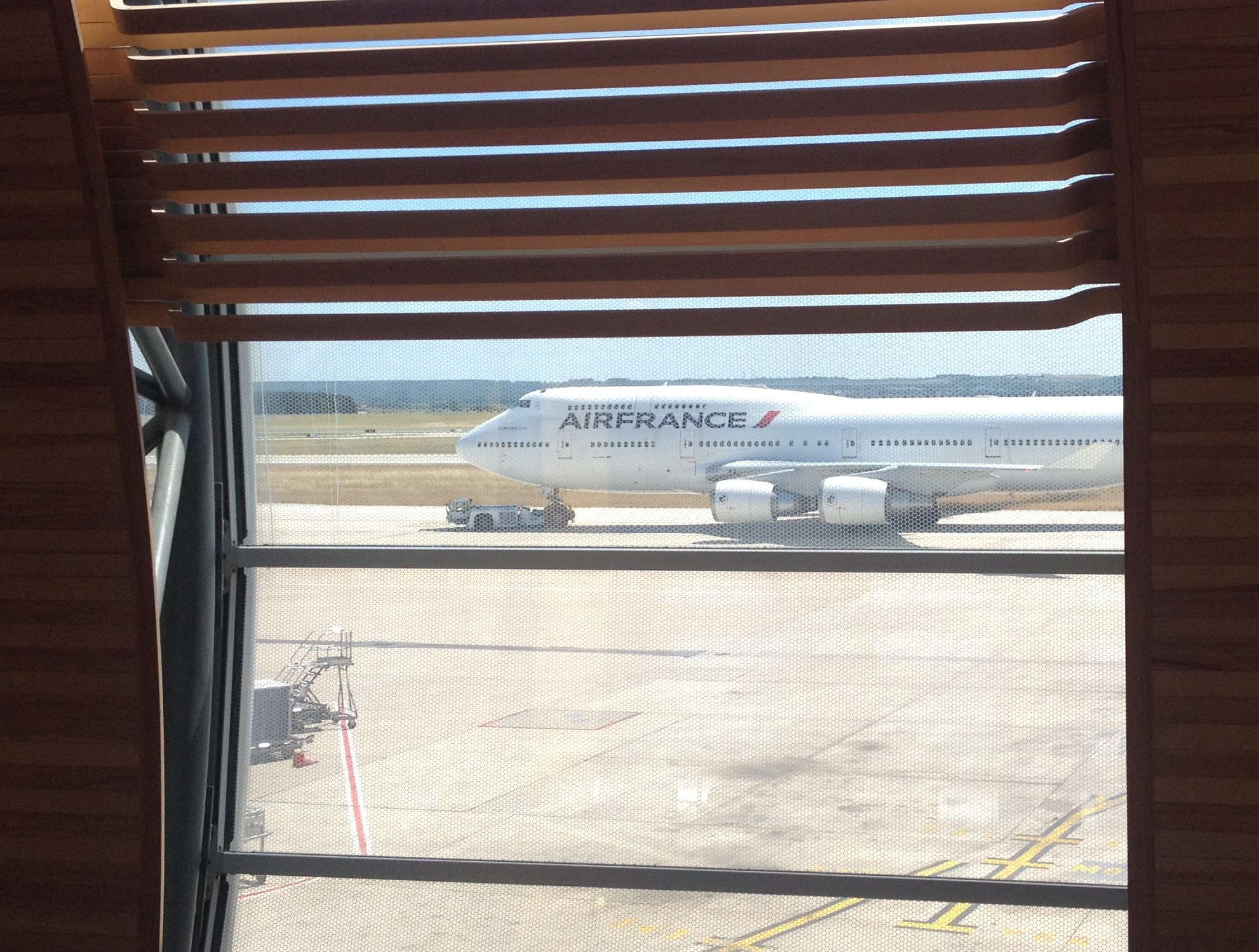 Air France Boeing 747-400 towed to Gate K 49 at Paris CDG