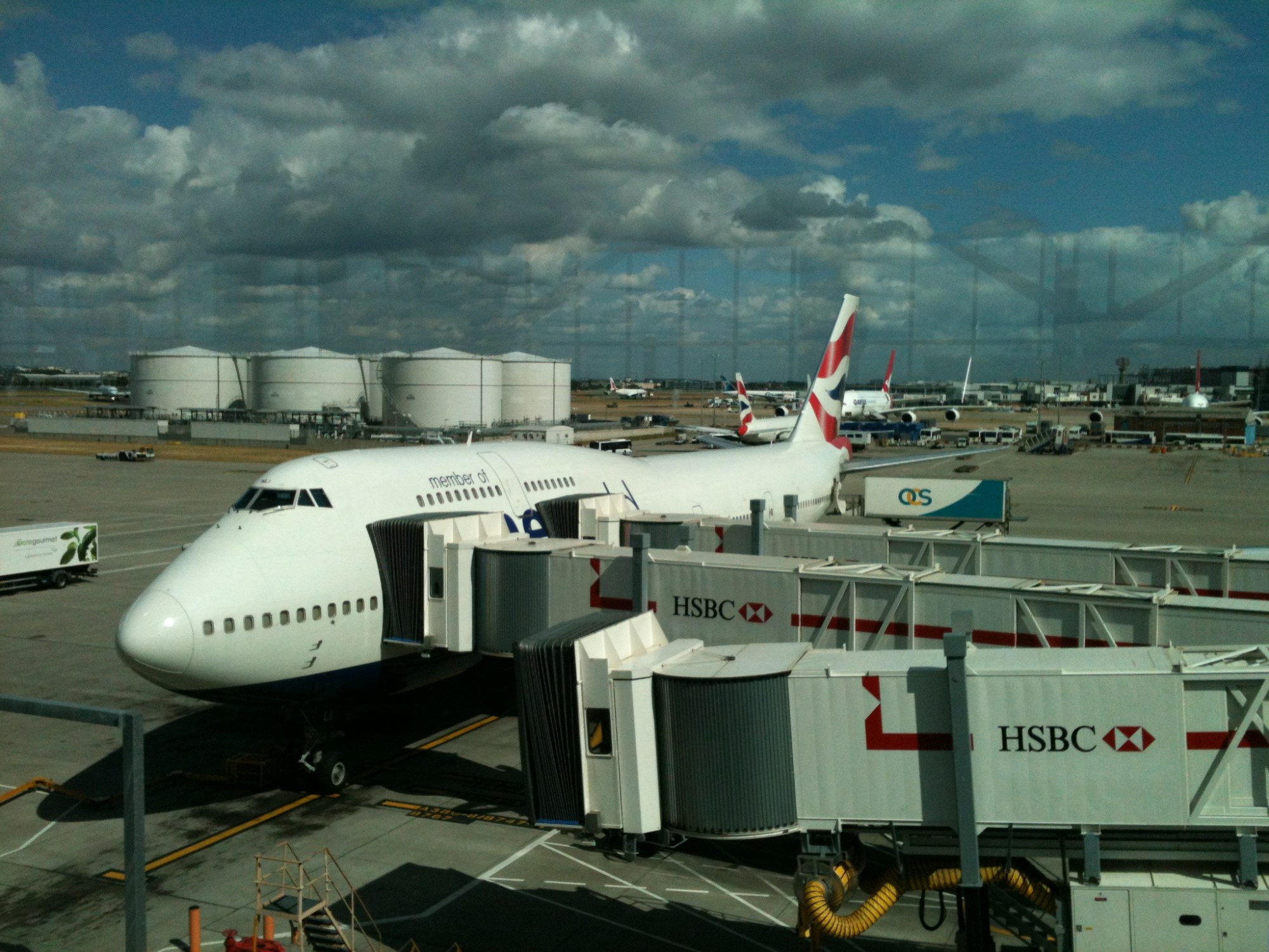BA Boeing 747-400 at London-Heathrow