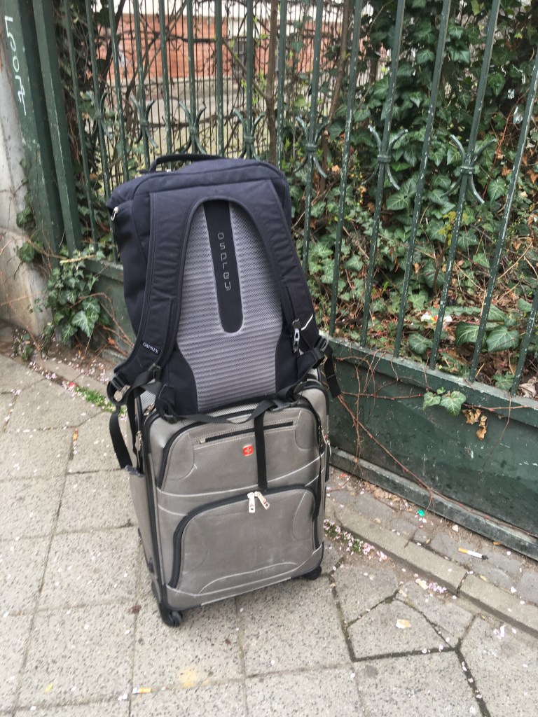 Haltestelle Wielandstraße, wo es immer amnfängt