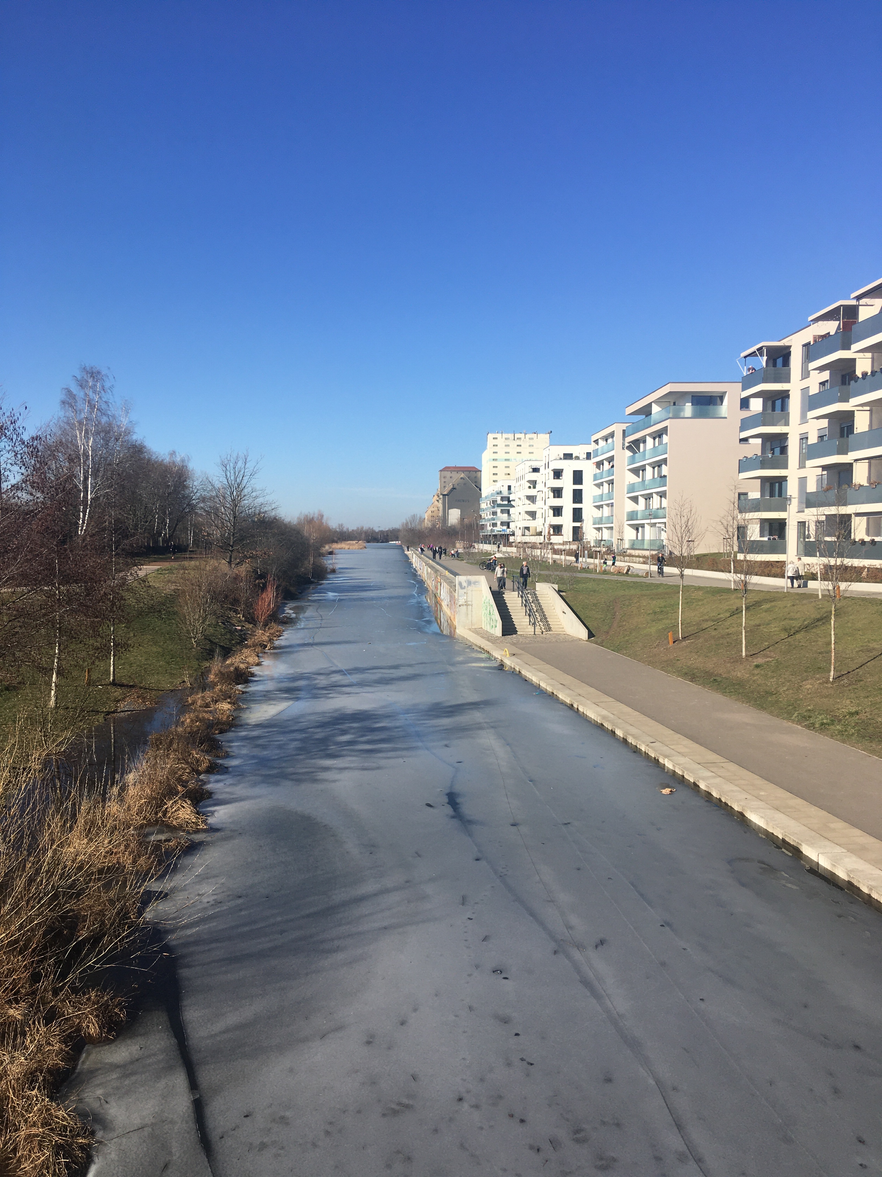 Wohnhäuser am Lindenauer Hafen in Leipzig