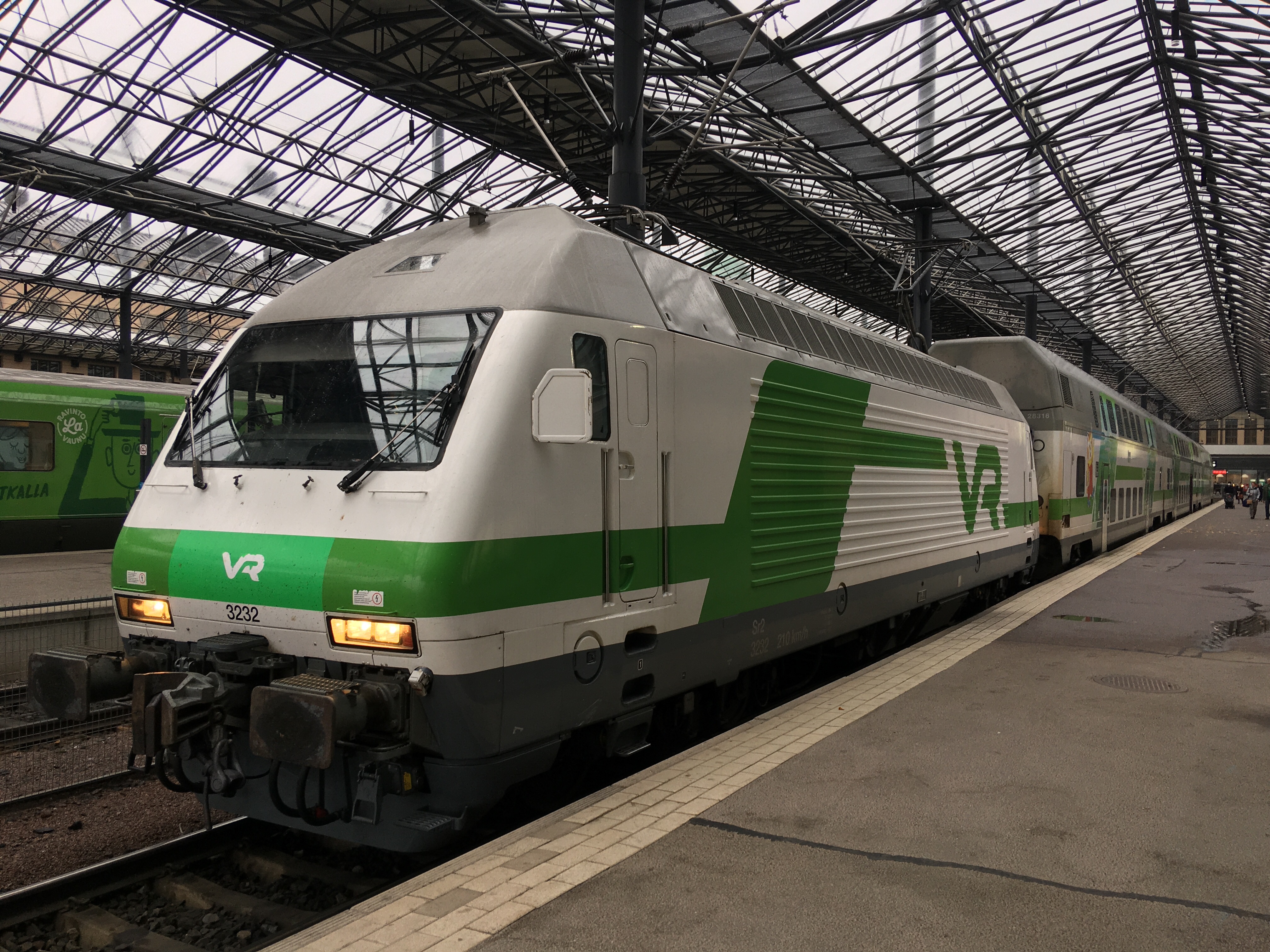 VR Helsinki - Joensuu Sr2 Engine in Helsinki