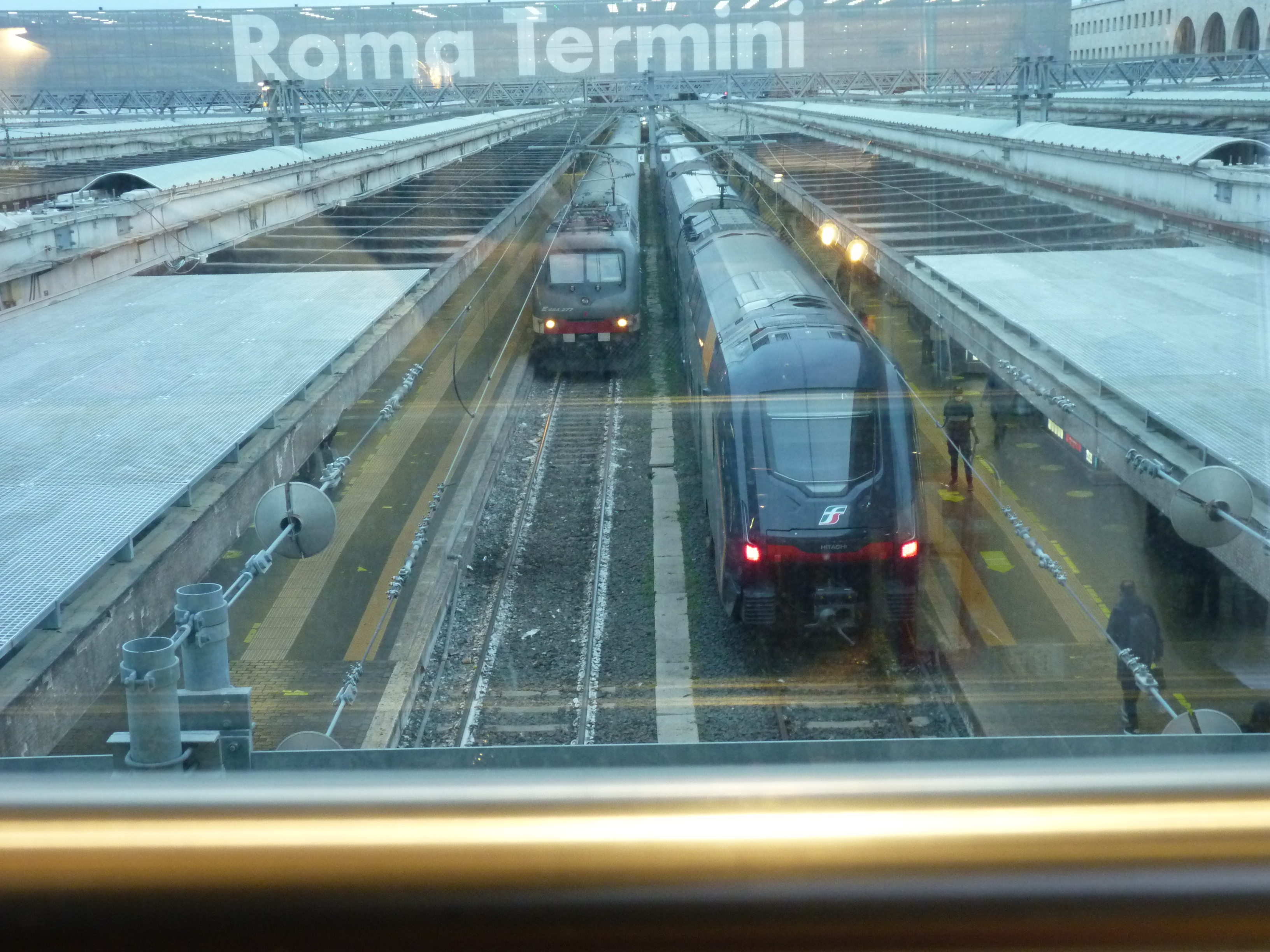 Roma Termin Station at nightfall