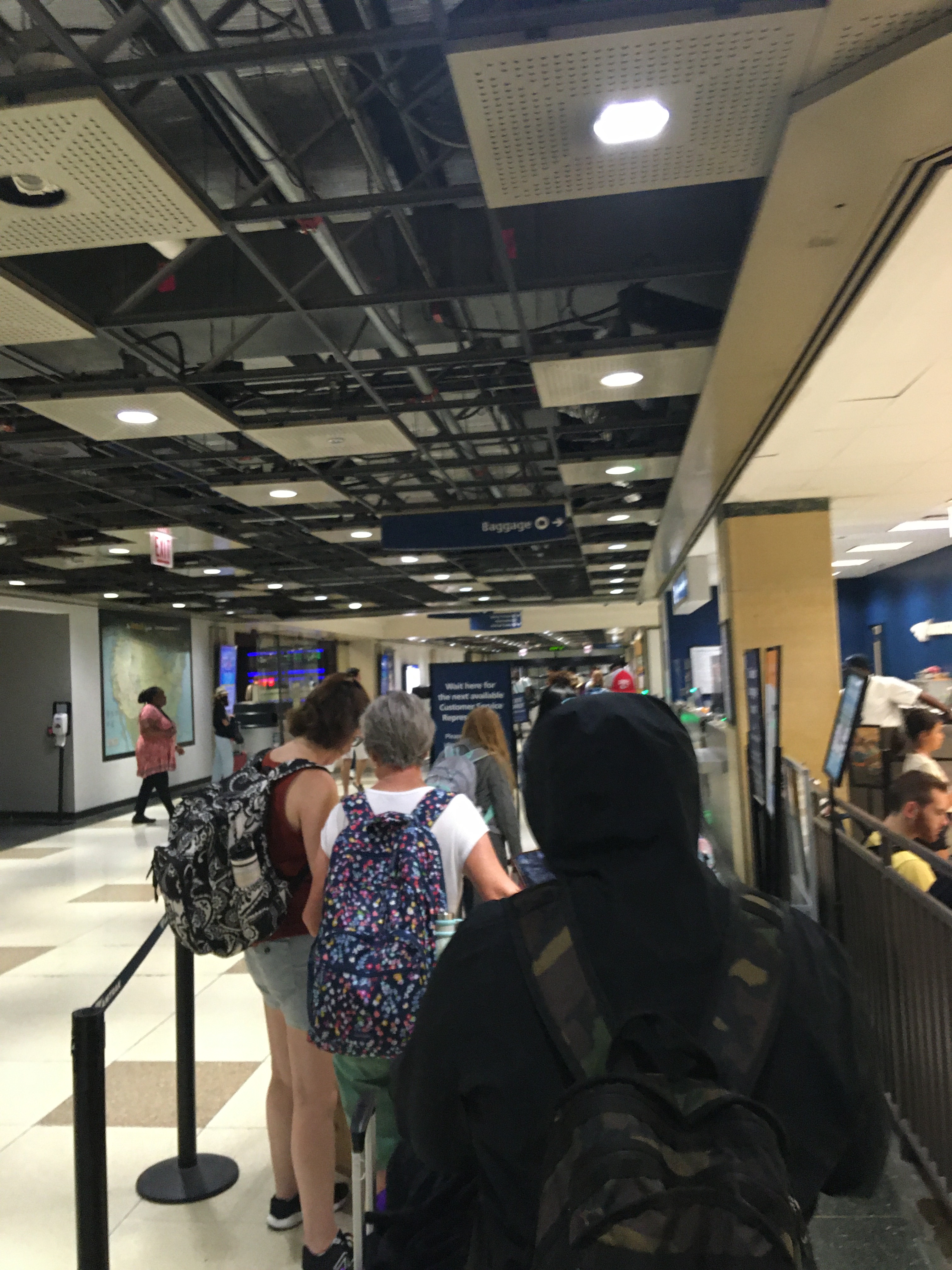 Amtrak Bagage Area in Chicago Union Station