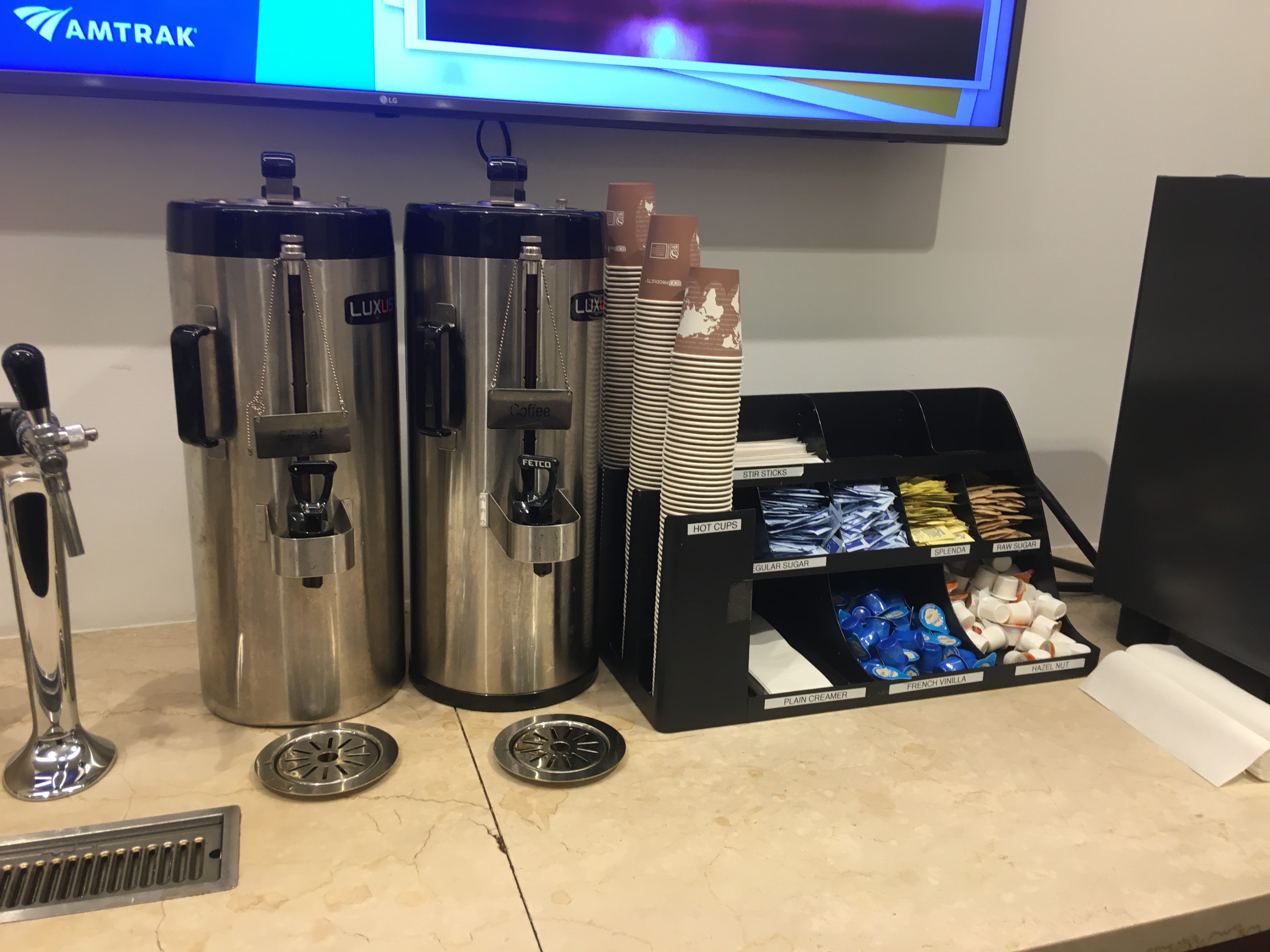 Amtrak Metropolitan Lounge Chicago Union Station