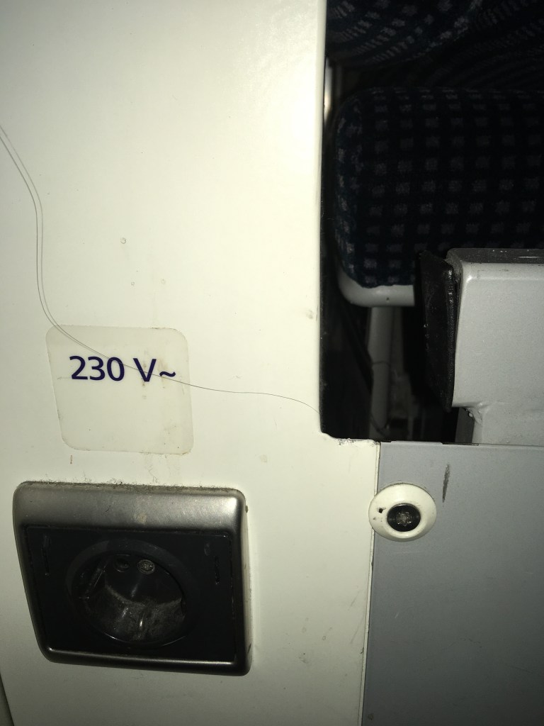 ÖBB nightjet sleeper cabin power socket