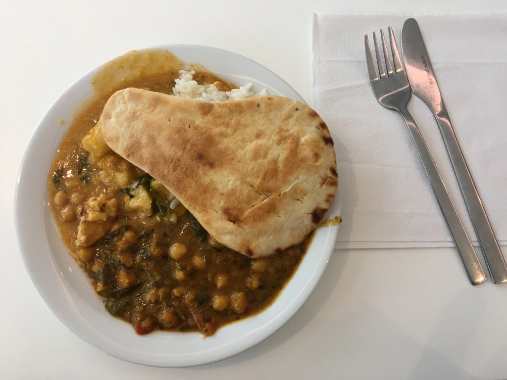 Lunch No1 Lounge London-Gatwick