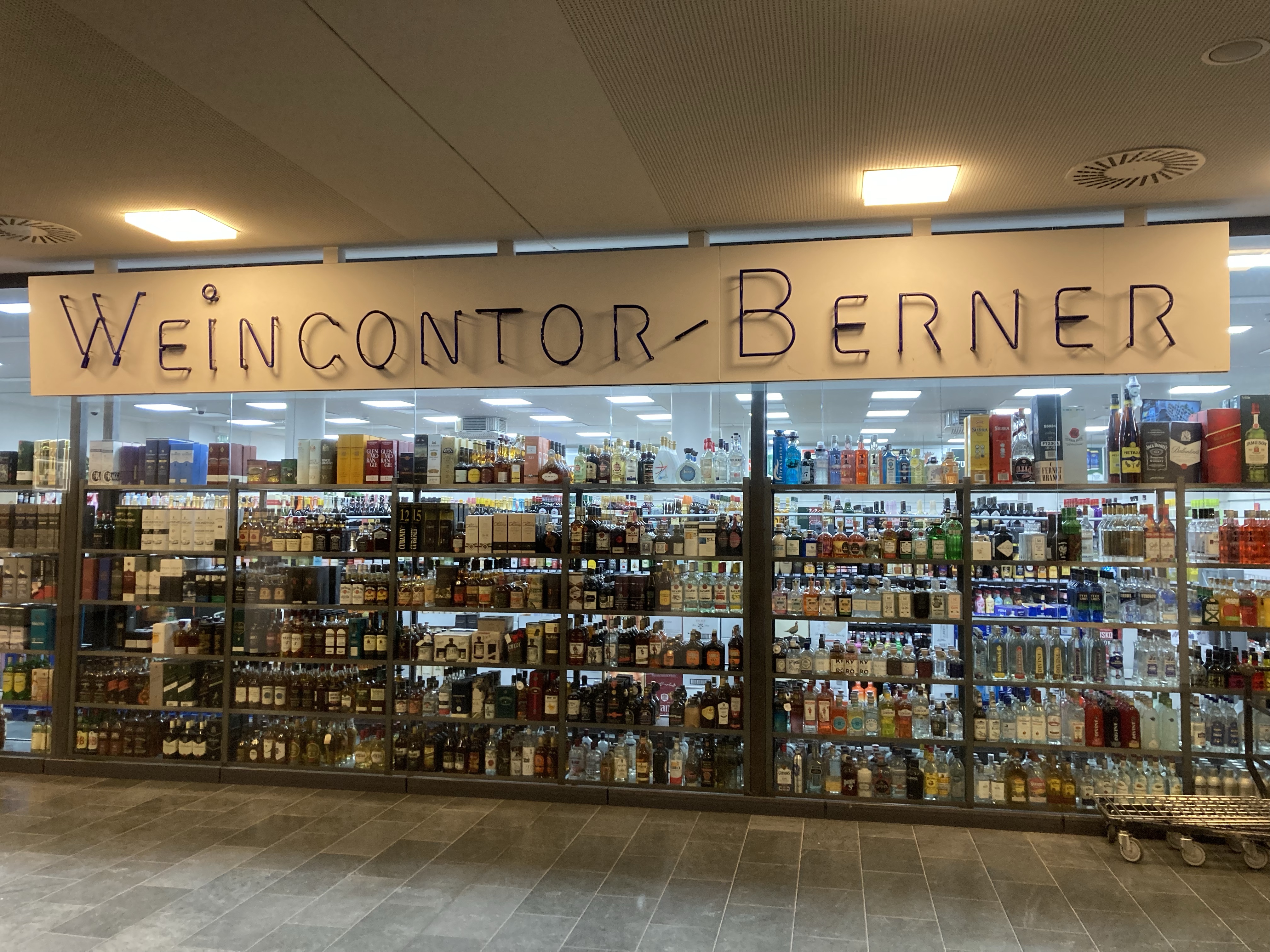 Travemünde Port shop