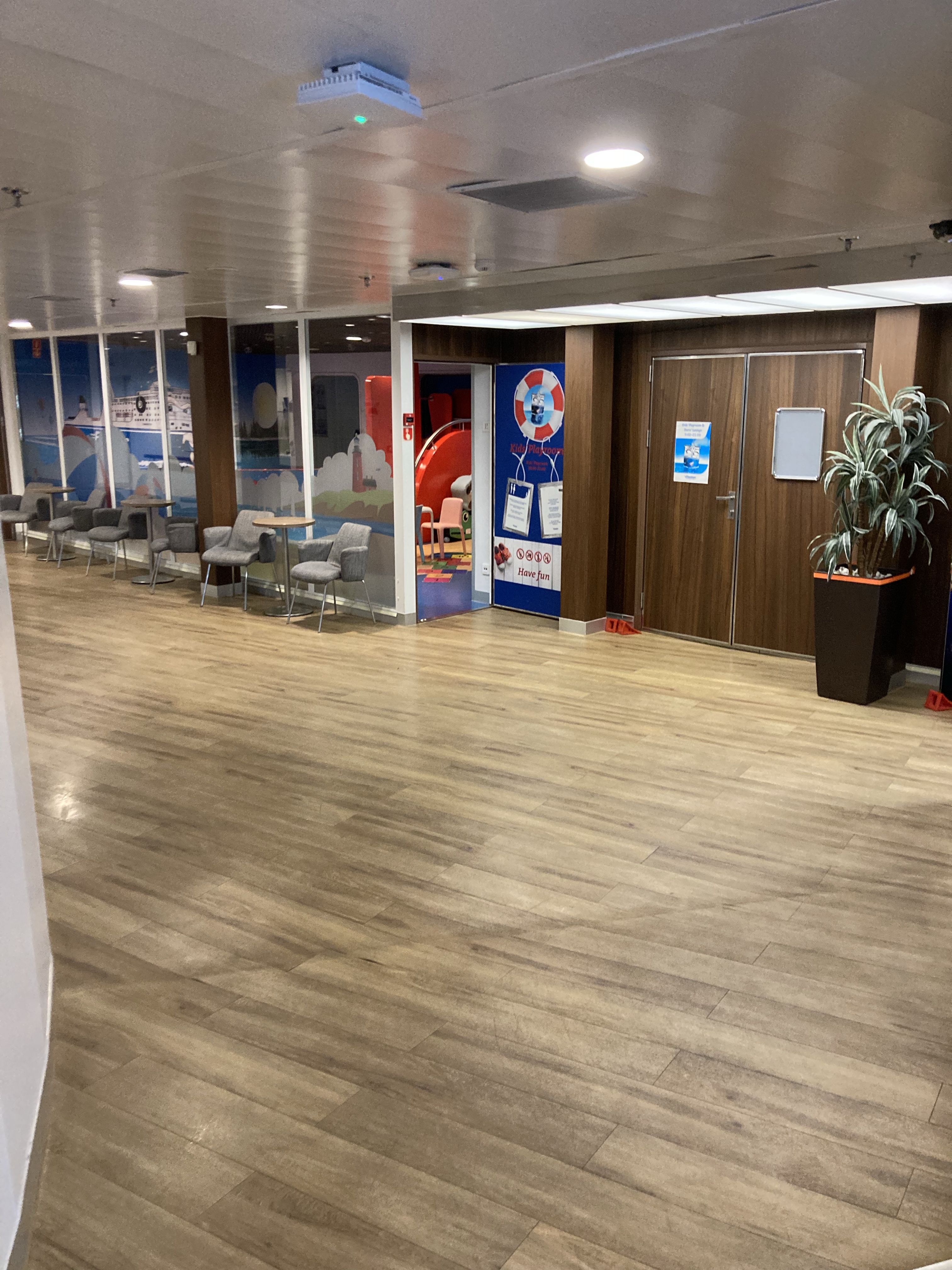 Ferry Finnstar interiour