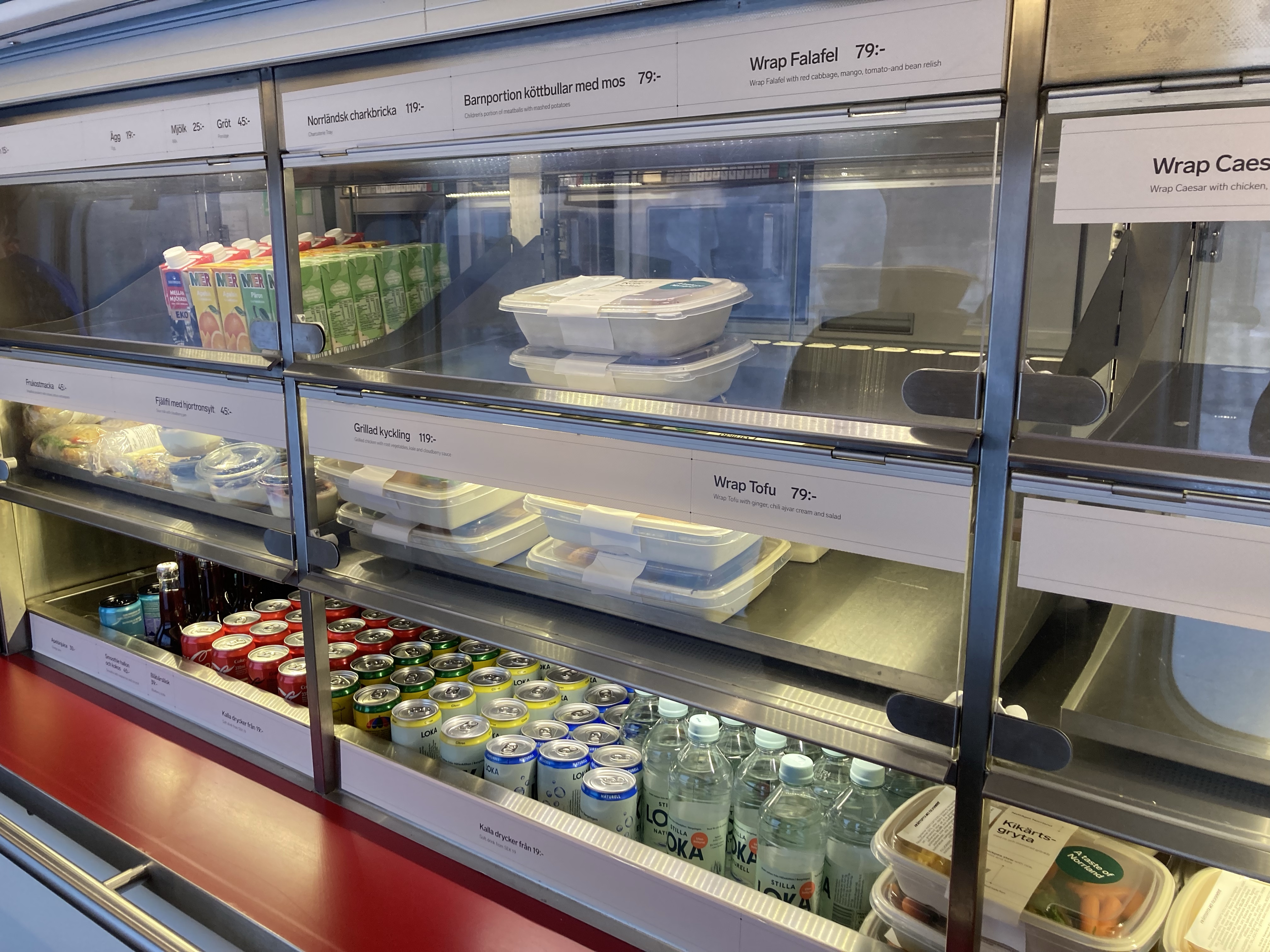 Vy night train 'Arctic Circle Train' cafe