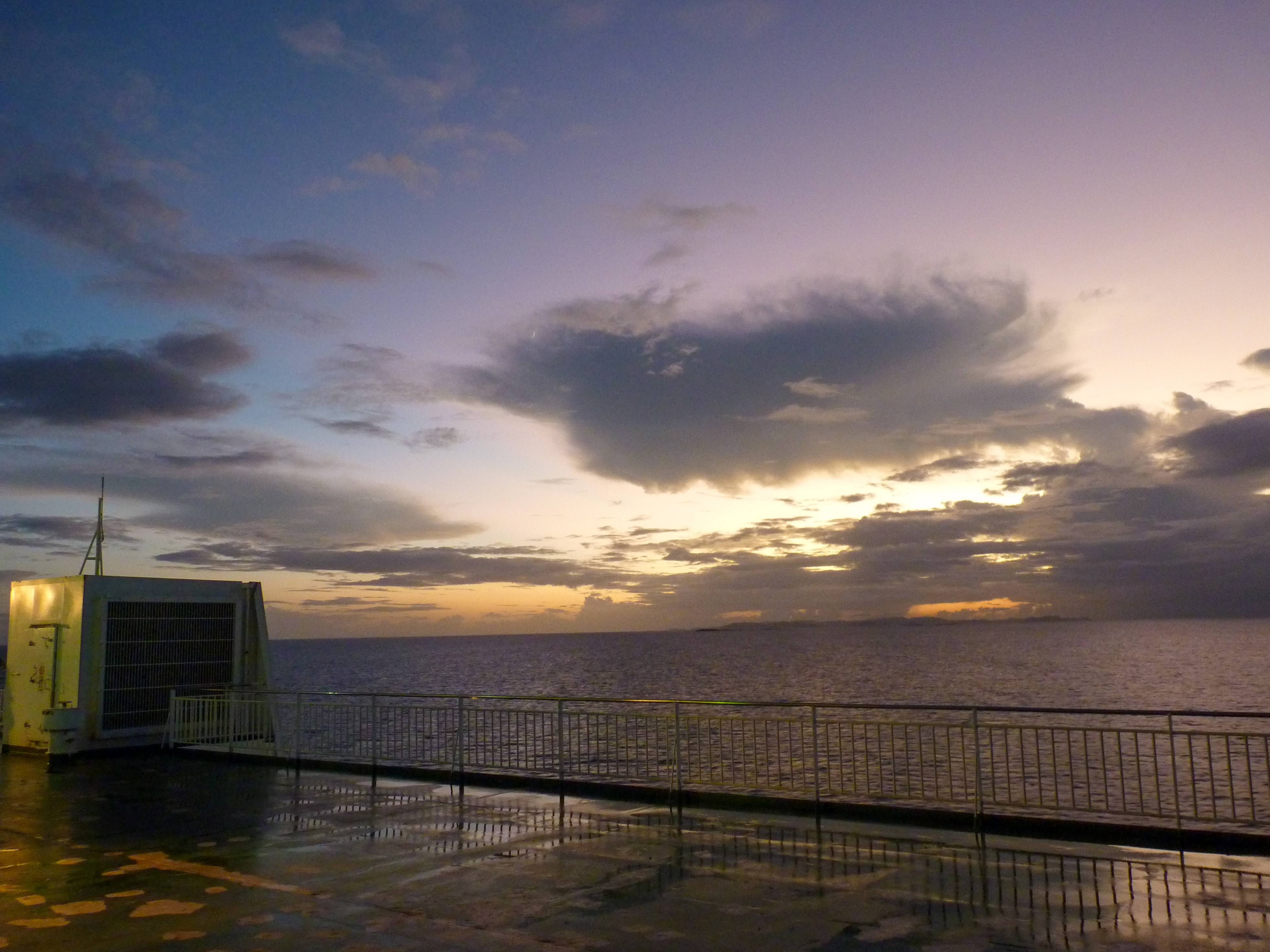 Ferry Akenbono approaching Naha