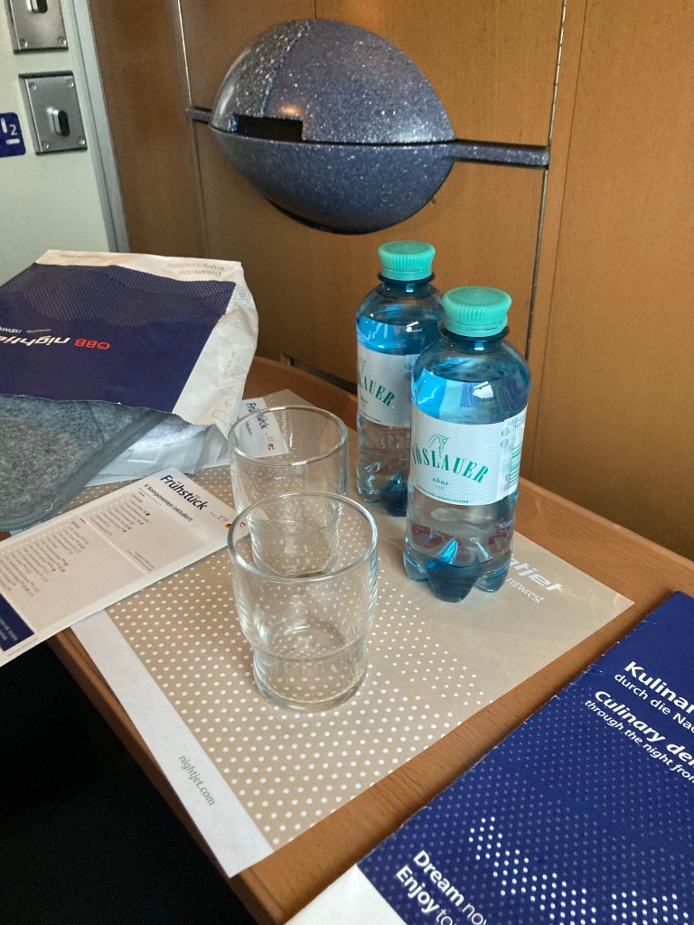 ÖBB Night Jet (sleeper train) Berlin-Vienna: drinks